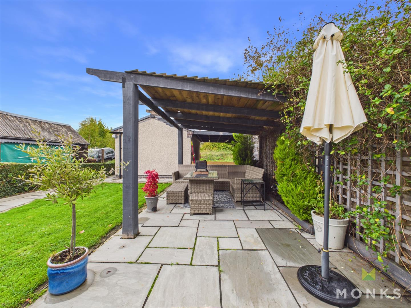 28 The Terraces, Oswestry, SY10 9NB For Sale